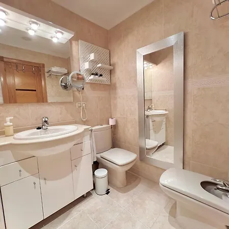 Bright And Cozy With Pool And Jacuzzi And Near Apartment Fuengirola