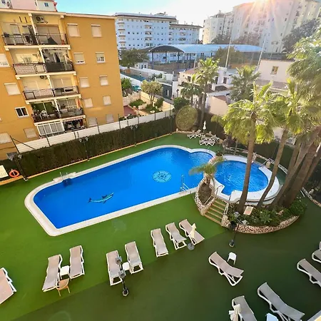 Bright And Cozy With Pool And Jacuzzi And Near Appartamento *