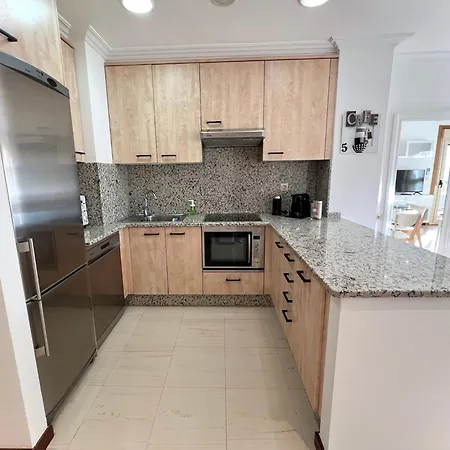 Bright And Cozy With Pool And Jacuzzi And Near Apartment Fuengirola