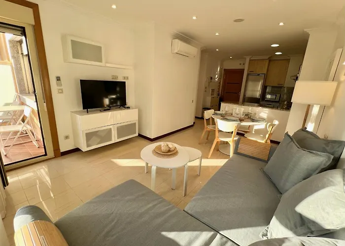Bright And Cozy With Pool And Jacuzzi And Near Apartment Fuengirola