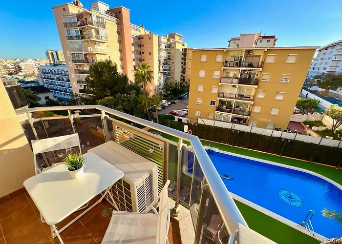Apartment Bright And Cozy With Pool And Jacuzzi And Near *